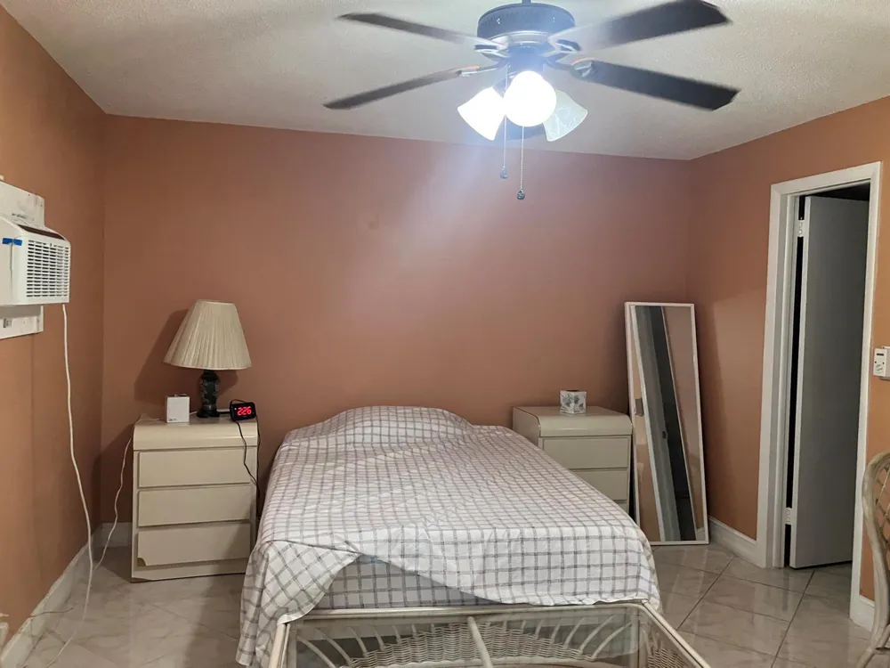 275 Windsor L West Palm Beach, FL 33417