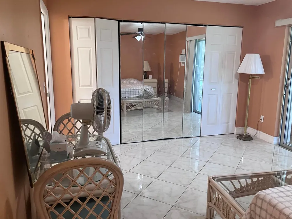 275 Windsor L West Palm Beach, FL 33417