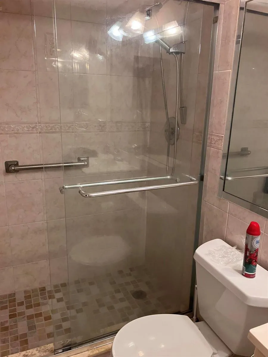 275 Windsor L West Palm Beach, FL 33417