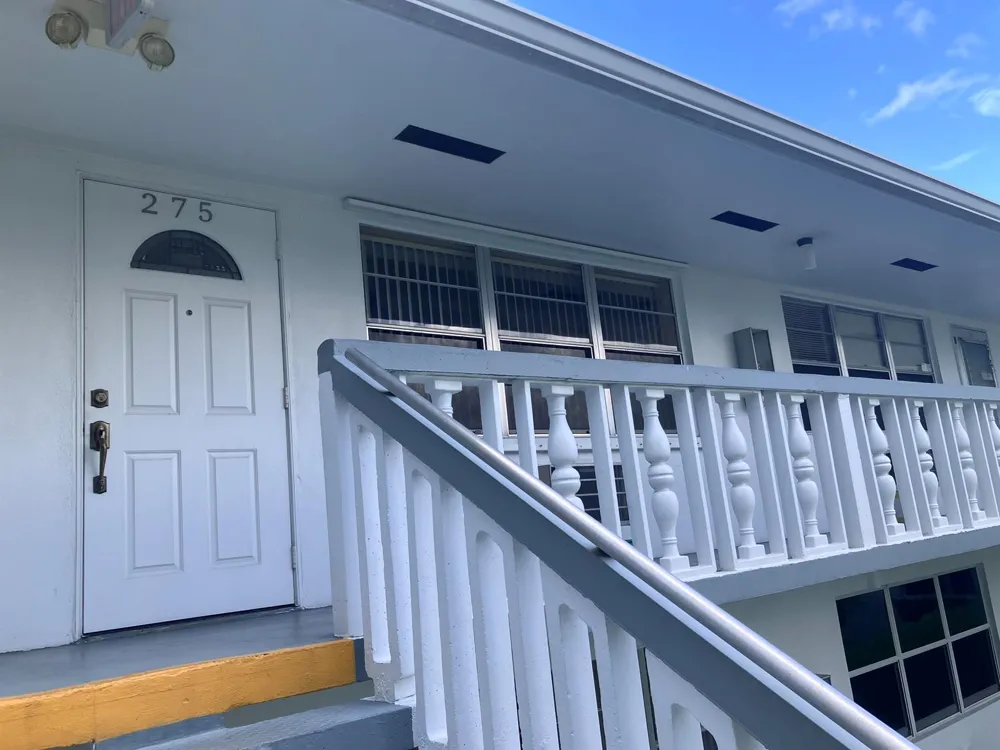 275 Windsor L West Palm Beach, FL 33417