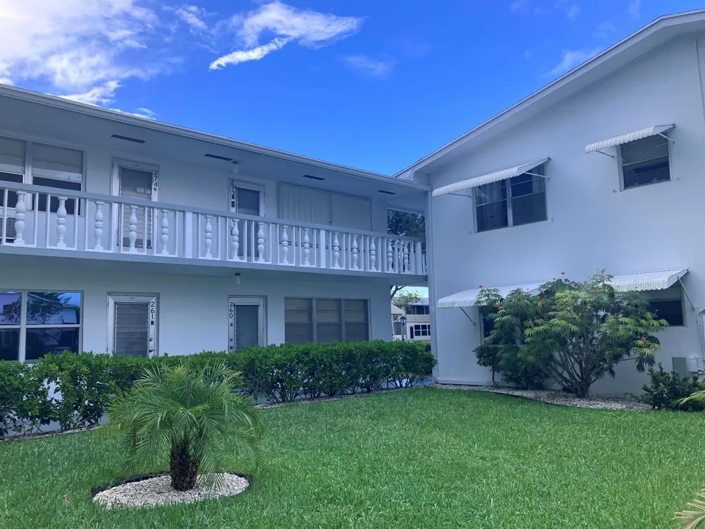 275 Windsor L West Palm Beach, FL 33417
