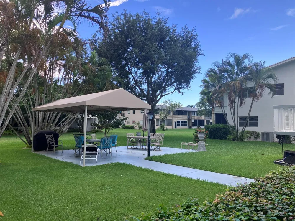 275 Windsor L West Palm Beach, FL 33417