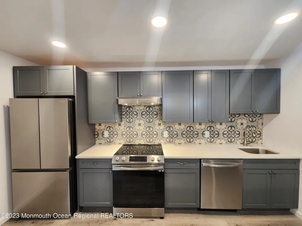 34 Meadow Green Circle #J Manalapan, NJ 07726