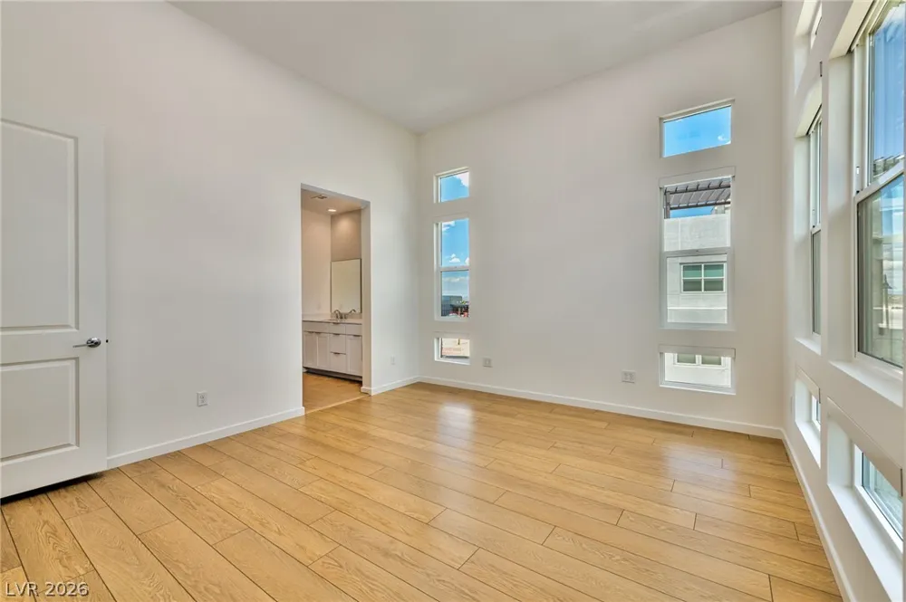 3327 Esker Ridge Avenue Henderson, NV 89044