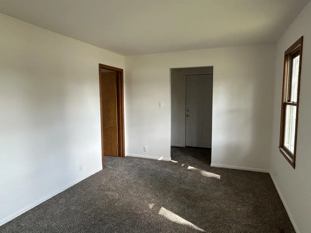 3622 Churchill Avenue Flint City, MI 48506