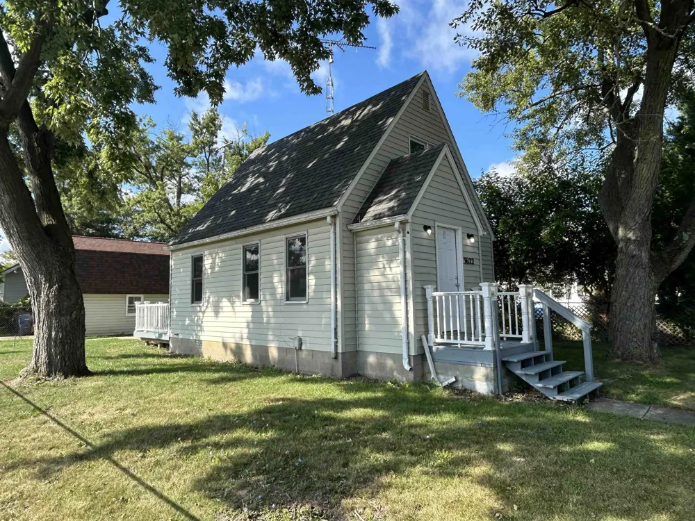 3622 Churchill Avenue Flint City, MI 48506