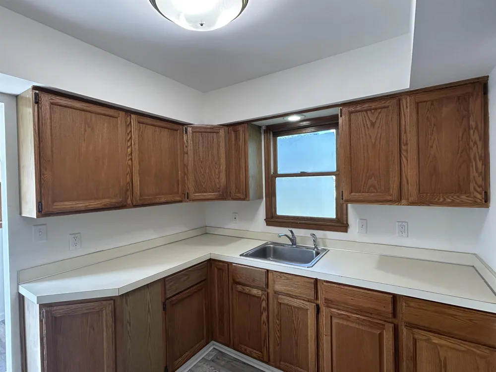 3622 Churchill Avenue Flint City, MI 48506
