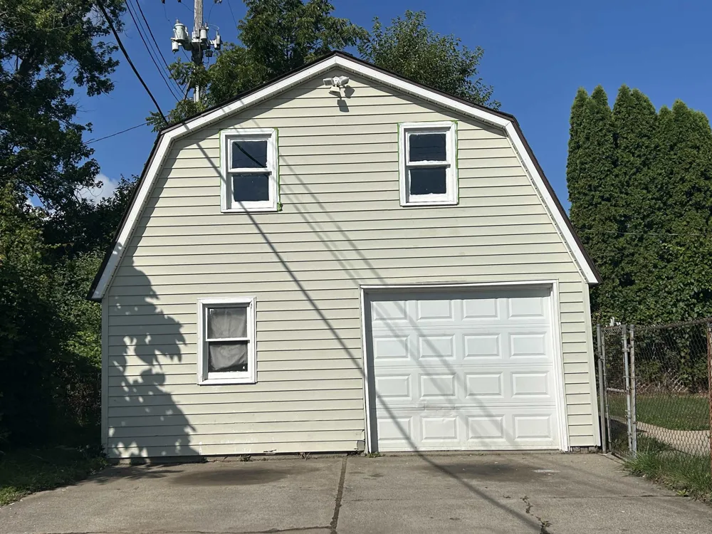 3622 Churchill Avenue Flint City, MI 48506