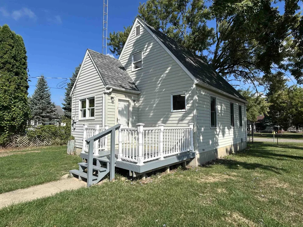 3622 Churchill Avenue Flint City, MI 48506