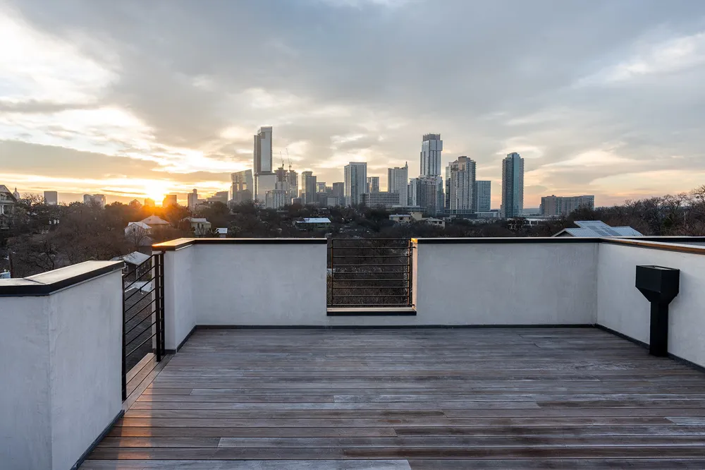 1315 W 9th Street #B Austin, TX 78703