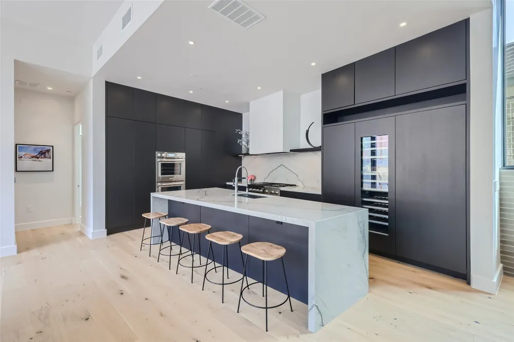 1315 W 9th Street #B Austin, TX 78703