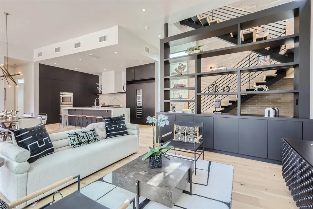 1315 W 9th Street #B Austin, TX 78703