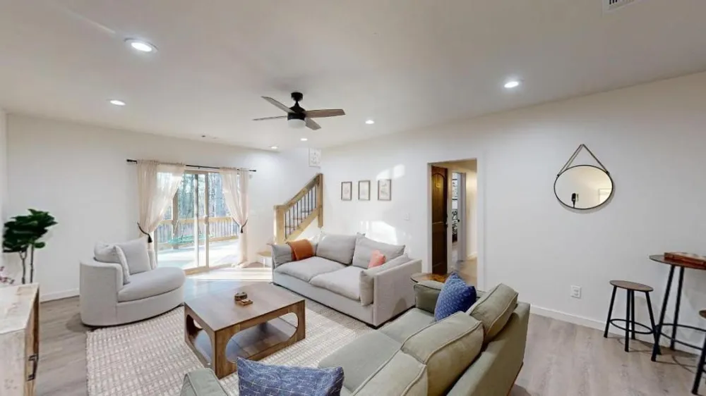 345 Deer Trail Mineral Bluff, GA 30559