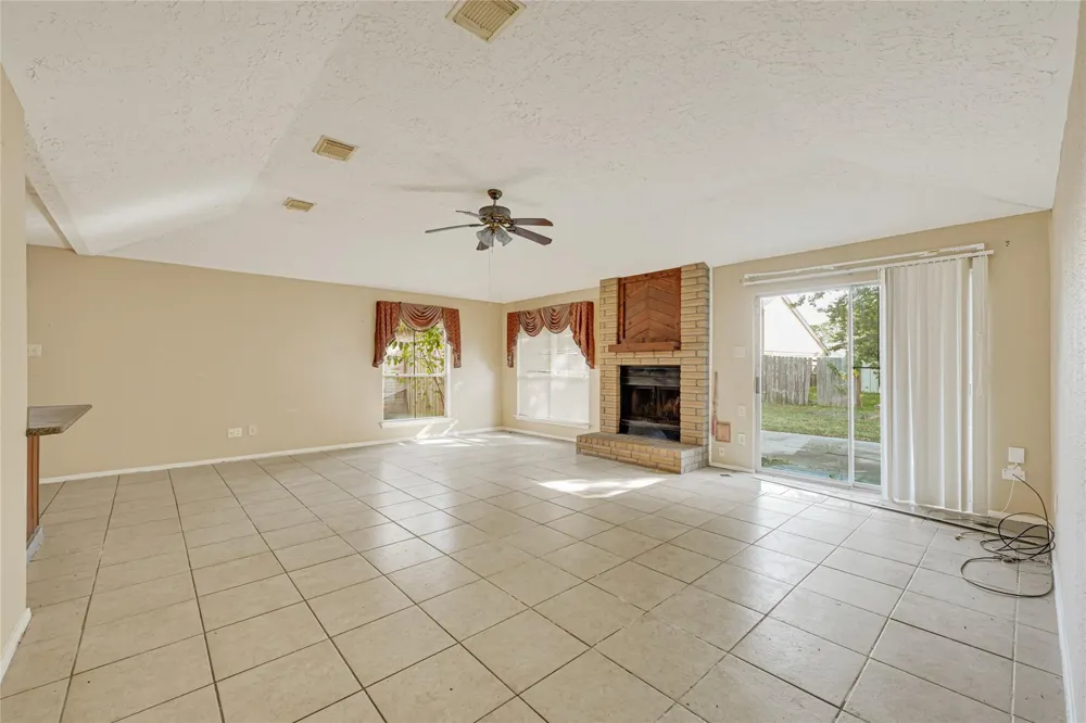 2314 Buttonhill Drive Missouri City, TX 77489