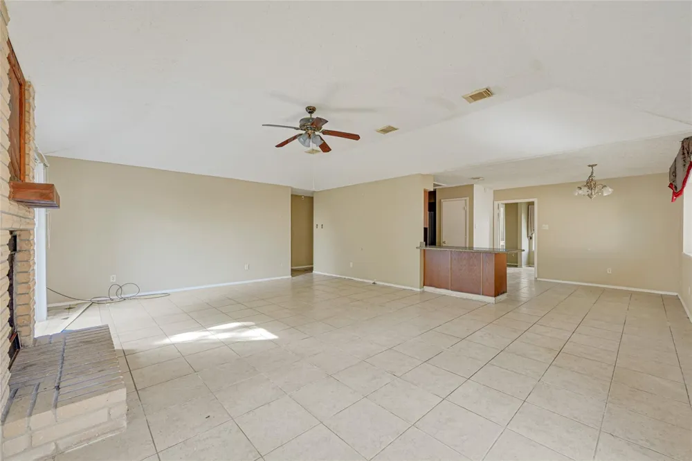 2314 Buttonhill Drive Missouri City, TX 77489