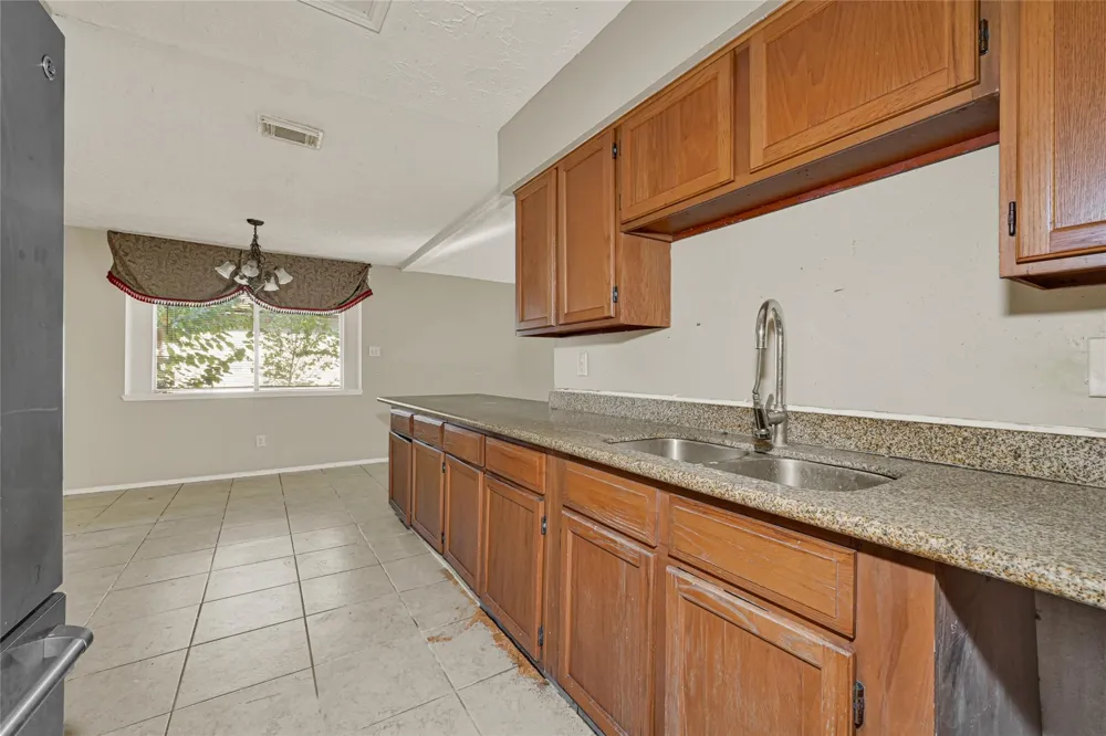 2314 Buttonhill Drive Missouri City, TX 77489
