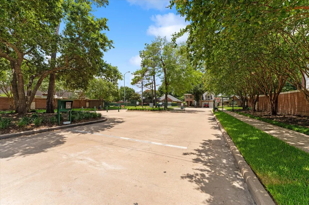 25510 China Springs Spring, TX 77373