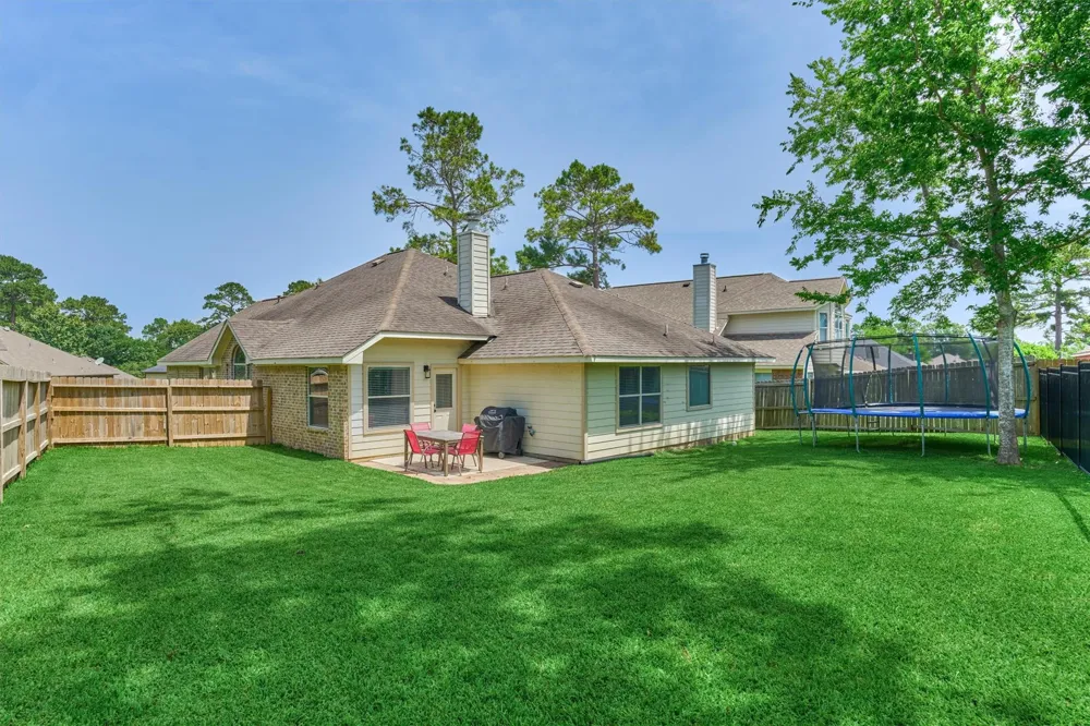 3729 Breckenridge Drive Montgomery, TX 77356