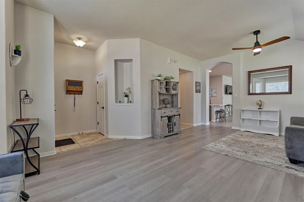 3729 Breckenridge Drive Montgomery, TX 77356