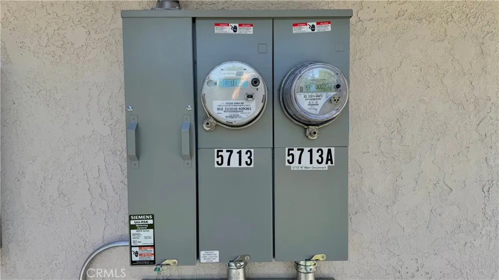 5713 E Wardlow Long Beach, CA 90808