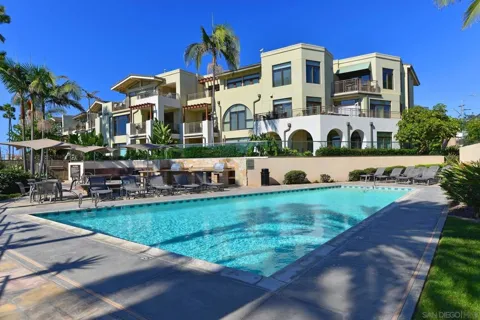 5440 La Jolla Blvd #E103