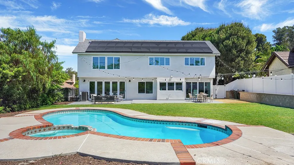361 S Yorkshire Anaheim, CA 92808