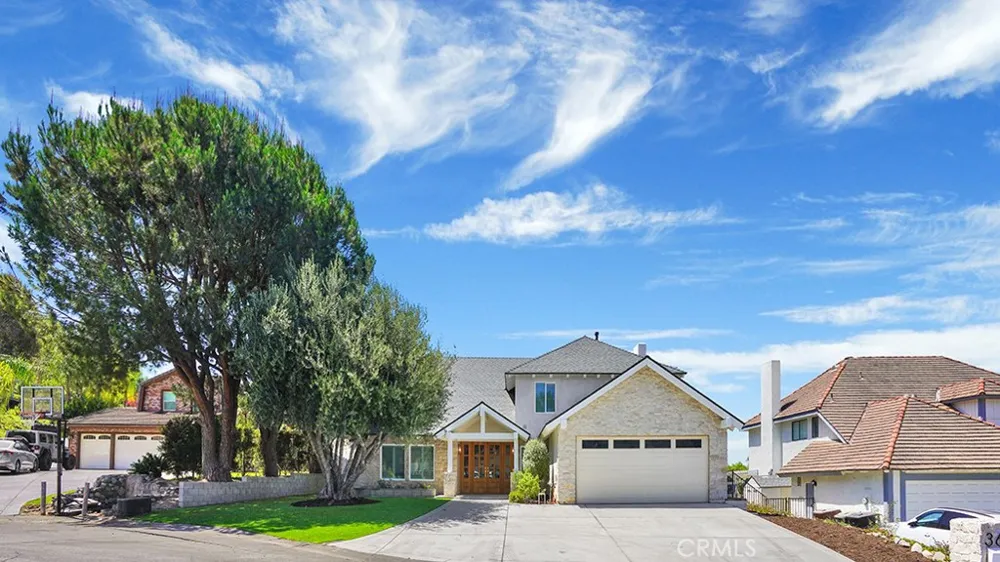 361 S Yorkshire Anaheim, CA 92808