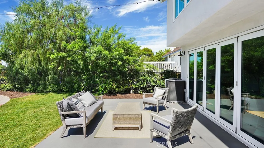 361 S Yorkshire Anaheim, CA 92808