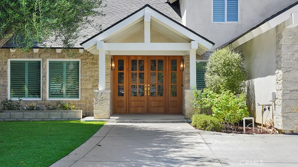 361 S Yorkshire Anaheim, CA 92808