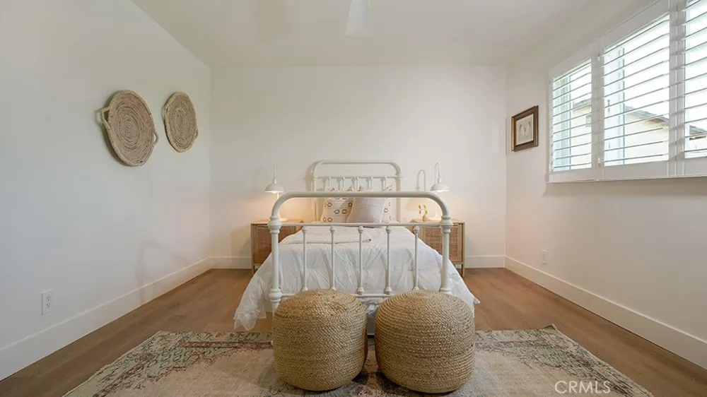 361 S Yorkshire Anaheim, CA 92808