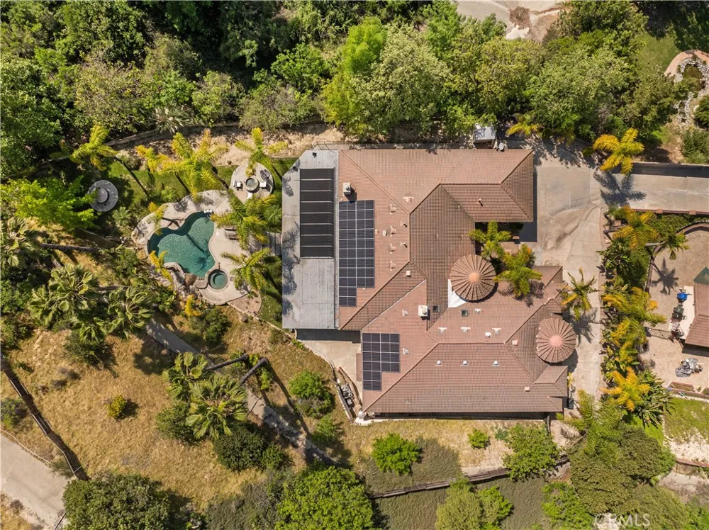 2810 Countrywood Lane West Covina, CA 91791