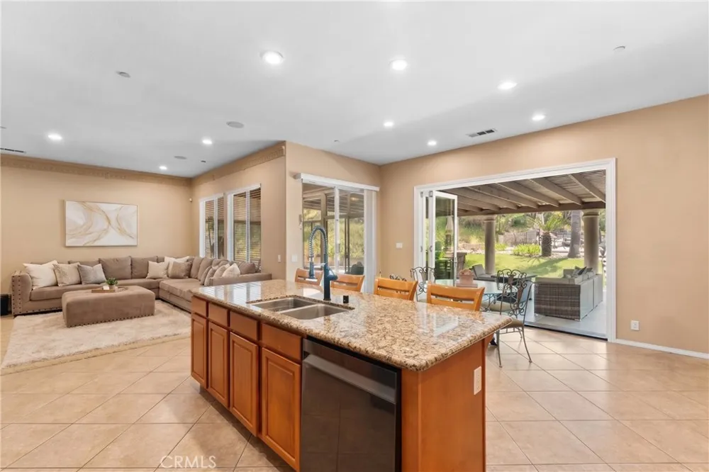 2810 Countrywood Lane West Covina, CA 91791