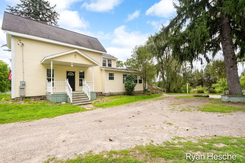 3681 Sayles Road Ionia, MI 48846