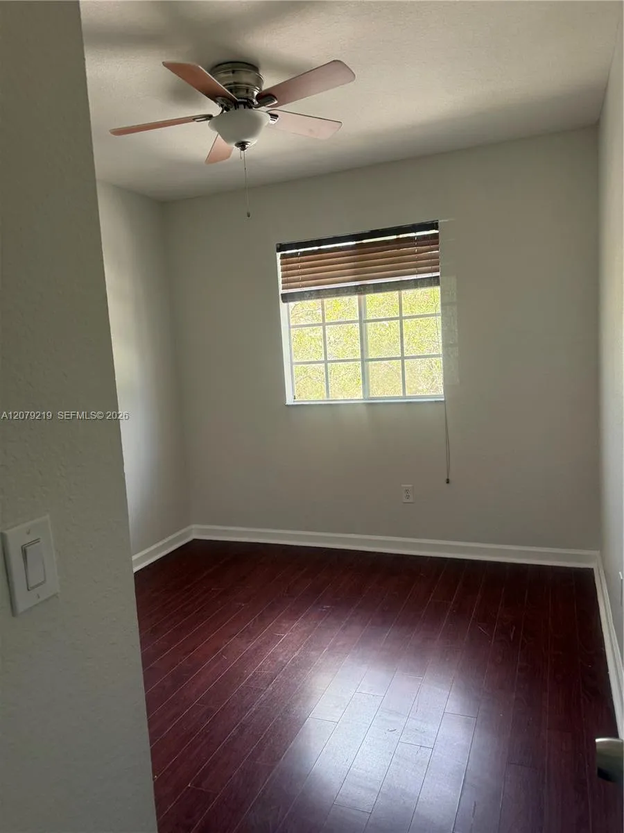21467 SW 86th Pl Cutler Bay, FL 33189