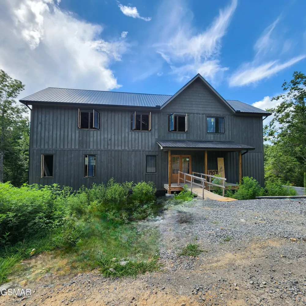 1970 Spurling Road Sevierville, TN 37876