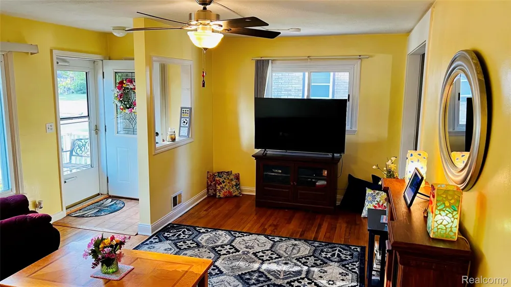 2520 Barstow Road Lansing City, MI 48906