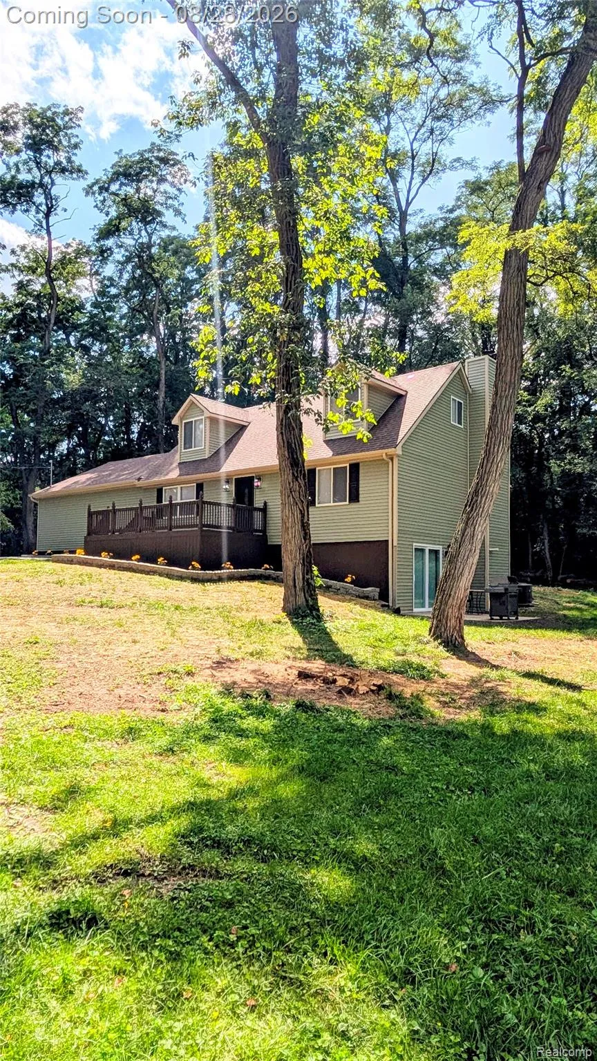 15196 Shiawassee Drive Argentine Township, MI 48418