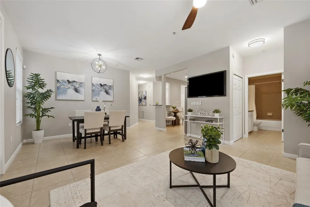 1674 LAKEMONT AVENUE #101 Orlando, FL 32814