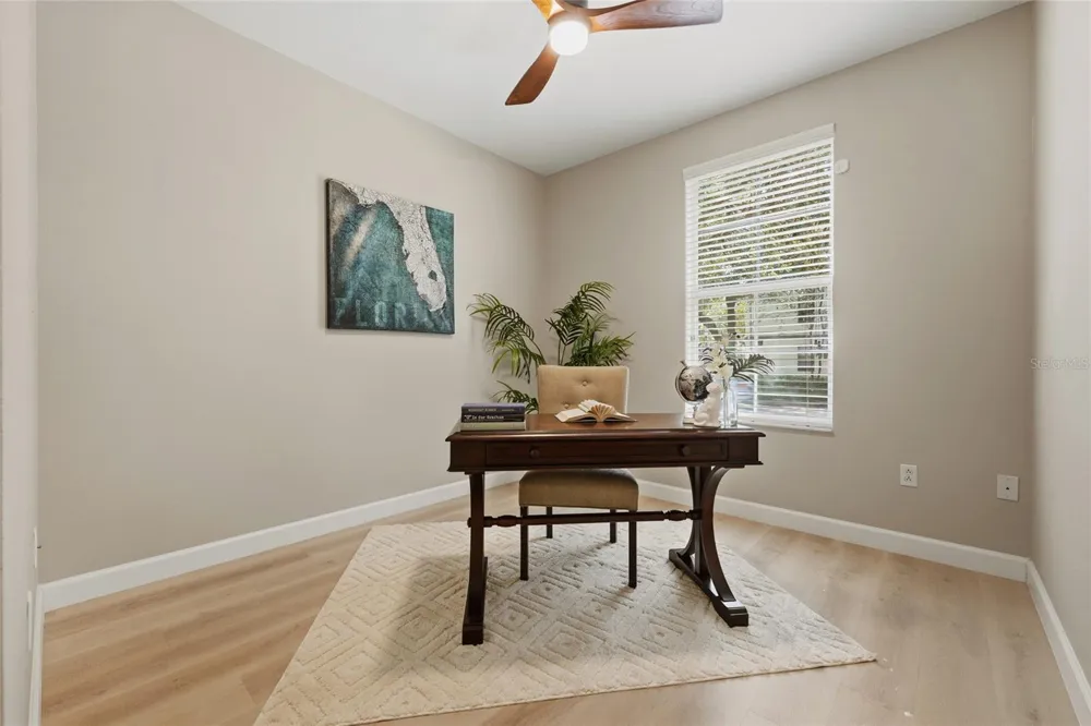 1674 LAKEMONT AVENUE #101 Orlando, FL 32814