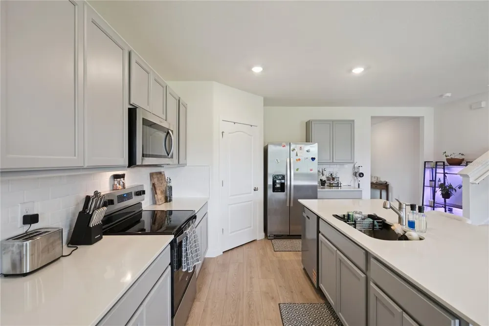 3918 ROYAL AZALEA WAY Sanford, FL 32773
