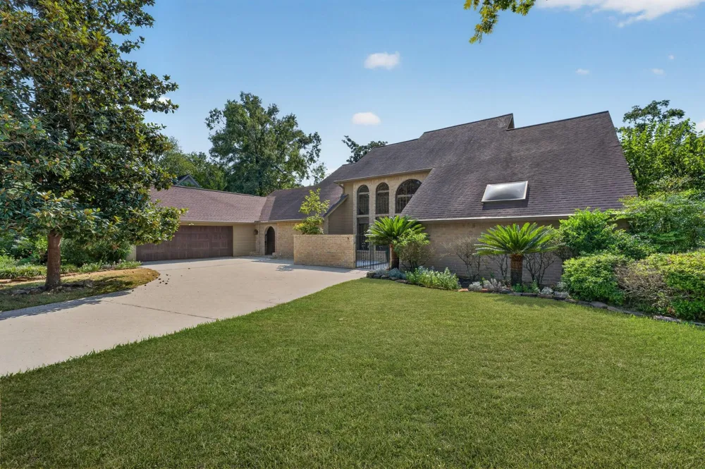 589 Brandon Road Conroe, TX 77302