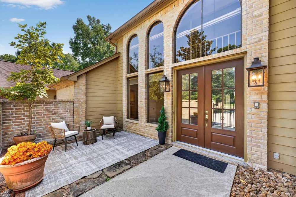 589 Brandon Road Conroe, TX 77302