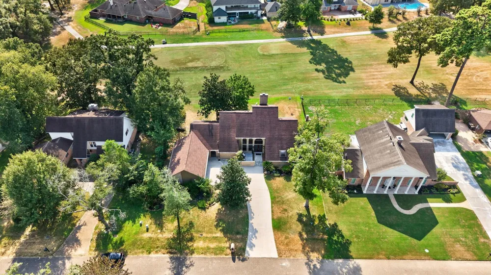 589 Brandon Road Conroe, TX 77302