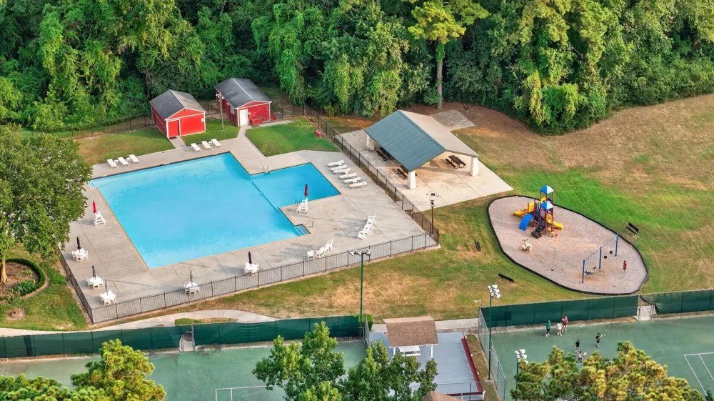589 Brandon Road Conroe, TX 77302