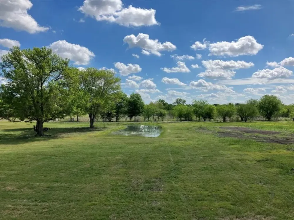10250 Jenny Lynn Lane Chappell Hill, TX 77426