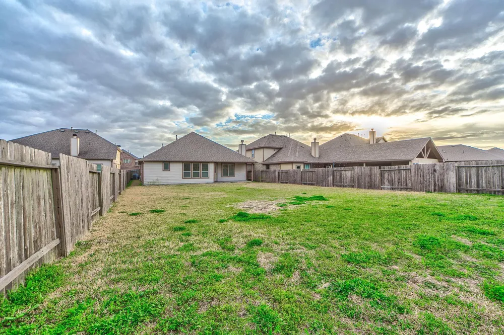 6602 Sterling Shores Lane Rosenberg, TX 77471