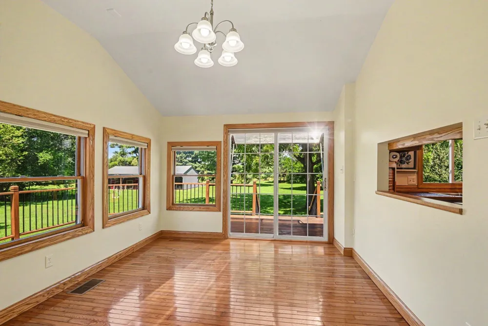 45054 County Road 380 Bloomingdale, MI 49026