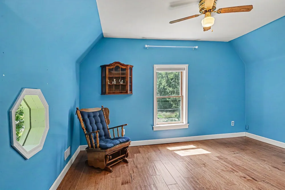 45054 County Road 380 Bloomingdale, MI 49026