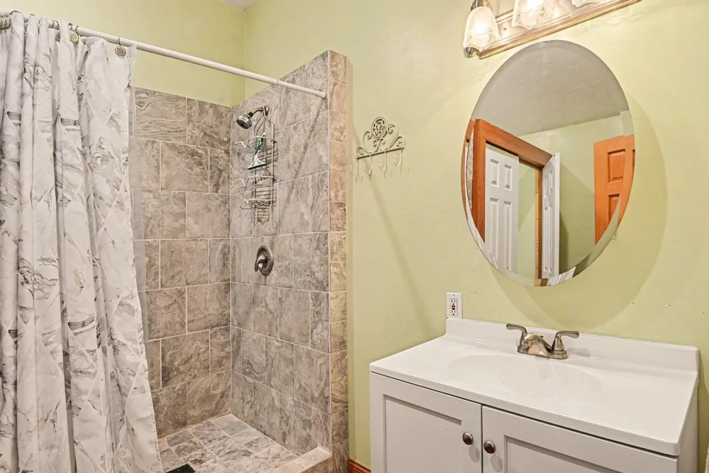 45054 County Road 380 Bloomingdale, MI 49026