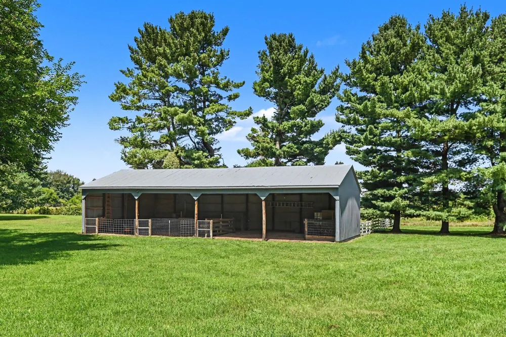 45054 County Road 380 Bloomingdale, MI 49026